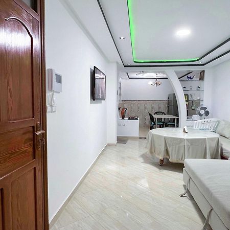 Mira Appartement -Lovely, Tidy & Close To Beaches And City Center 胡塞马 外观 照片