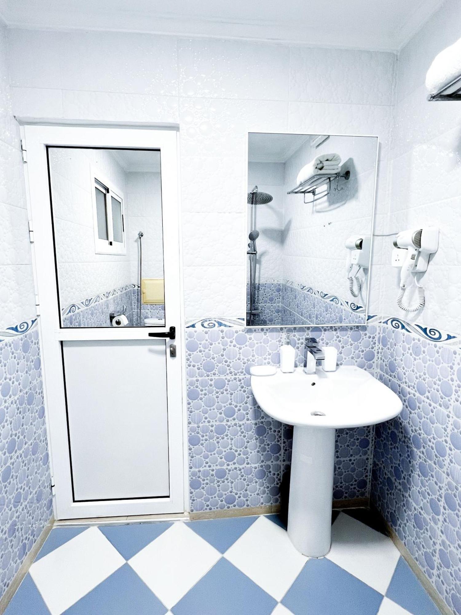 Mira Appartement -Lovely, Tidy & Close To Beaches And City Center 胡塞马 外观 照片